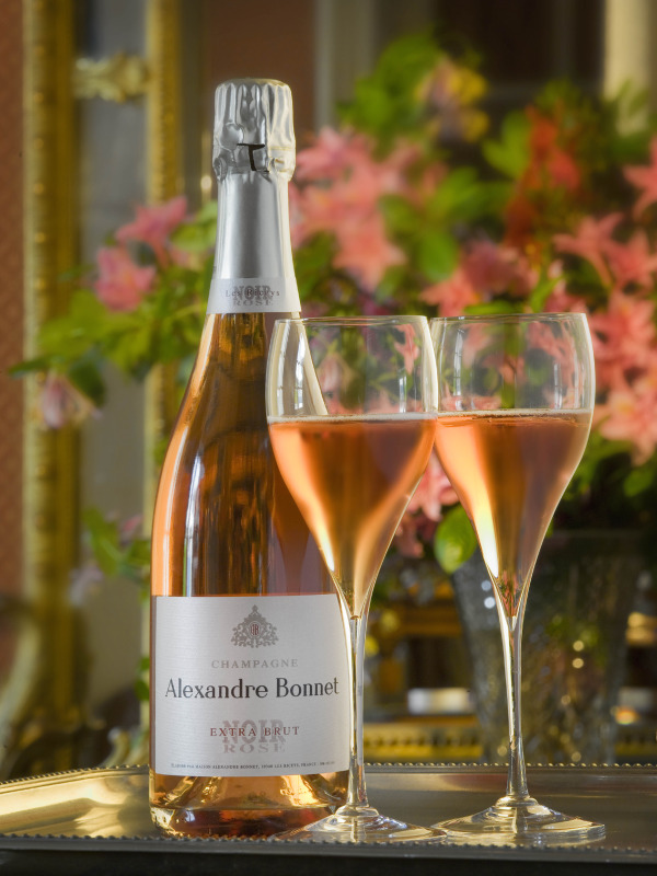 A great 100% Pïnot Noir Extra Brut Rosé from Champagne Alexandre Bonnet